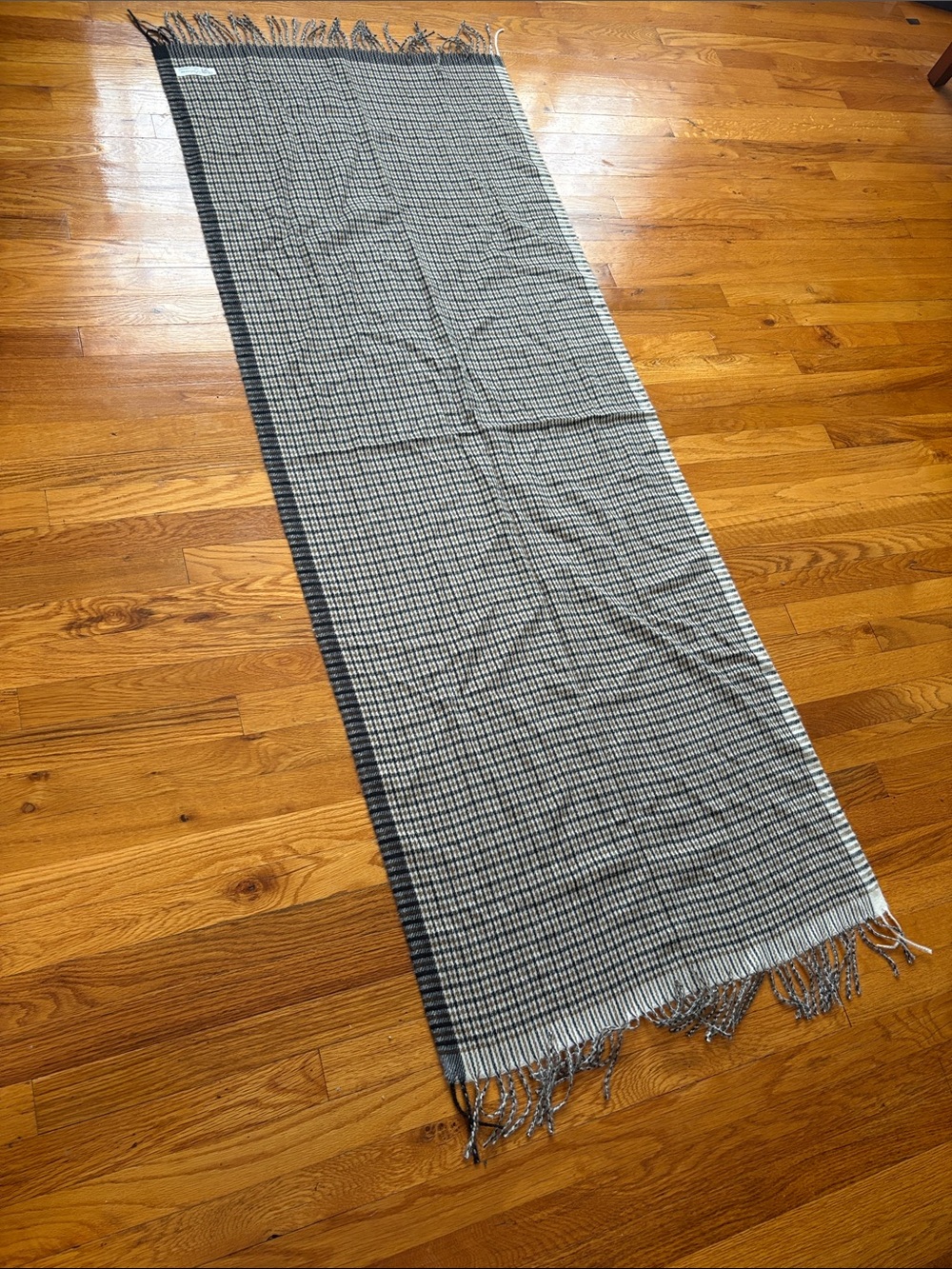 pashmina Black and Gray Houndstooth Scarf with Fringe